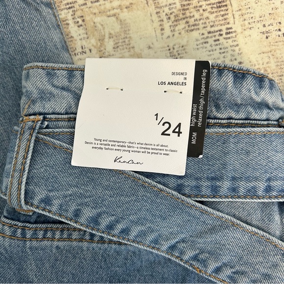 Kan Can Mom Jean new with tags, high waist,relaxed thing ,tapered leg size 1/24 - Picture 9 of 9